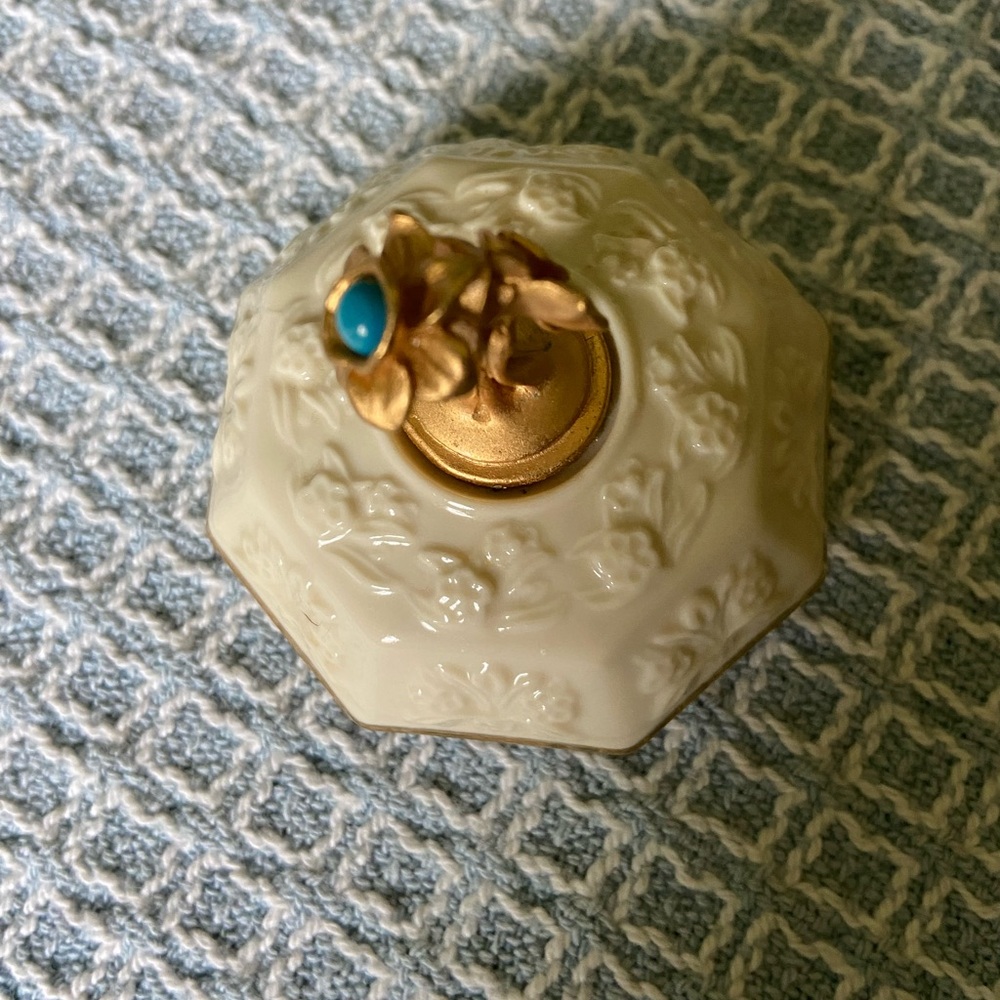 Lenox keep safe box December gold trim turquoise stone ivory tone China - Picture 6 of 8